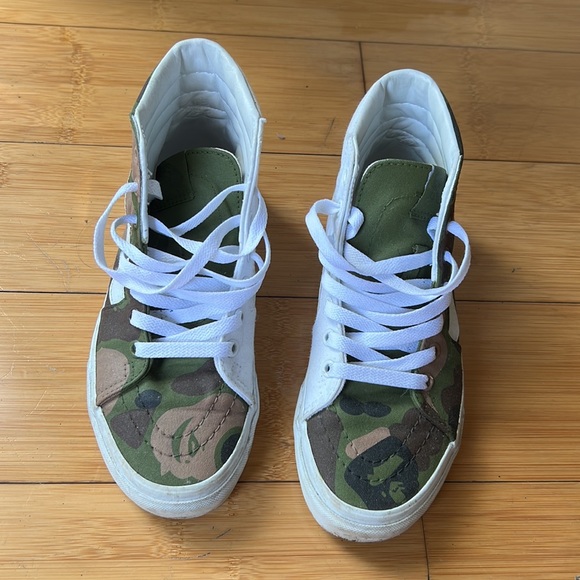 BAPE inspired Custom VANS - Picture 3 of 7
